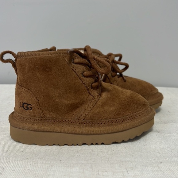 Ugg Unisex Toddlers Kids Neumel II Chestnut Boots Zipper Closure size 9 - Picture 5 of 10